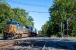 CSX 818 shoves on the rear of I032